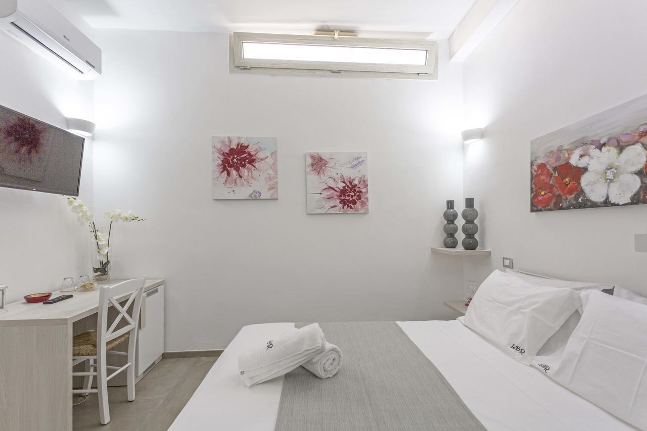 Bed and Breakfast La Loggia Dei Rayno Lecce Zewnętrze zdjęcie