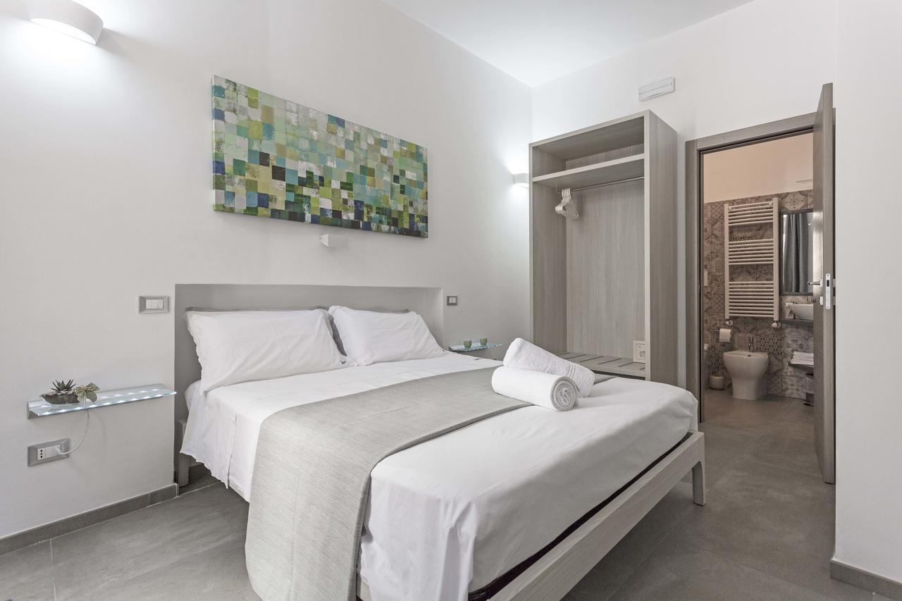 Bed and Breakfast La Loggia Dei Rayno Lecce Zewnętrze zdjęcie